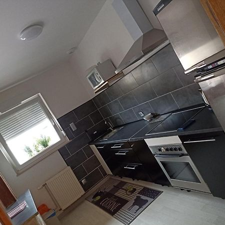 Appartement Avec Balcon Hargarten-aux-Mines Exteriör bild