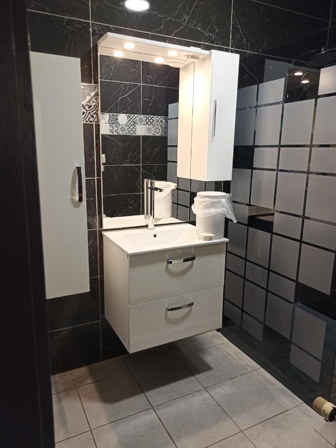 Appartement Avec Balcon Hargarten-aux-Mines Exteriör bild